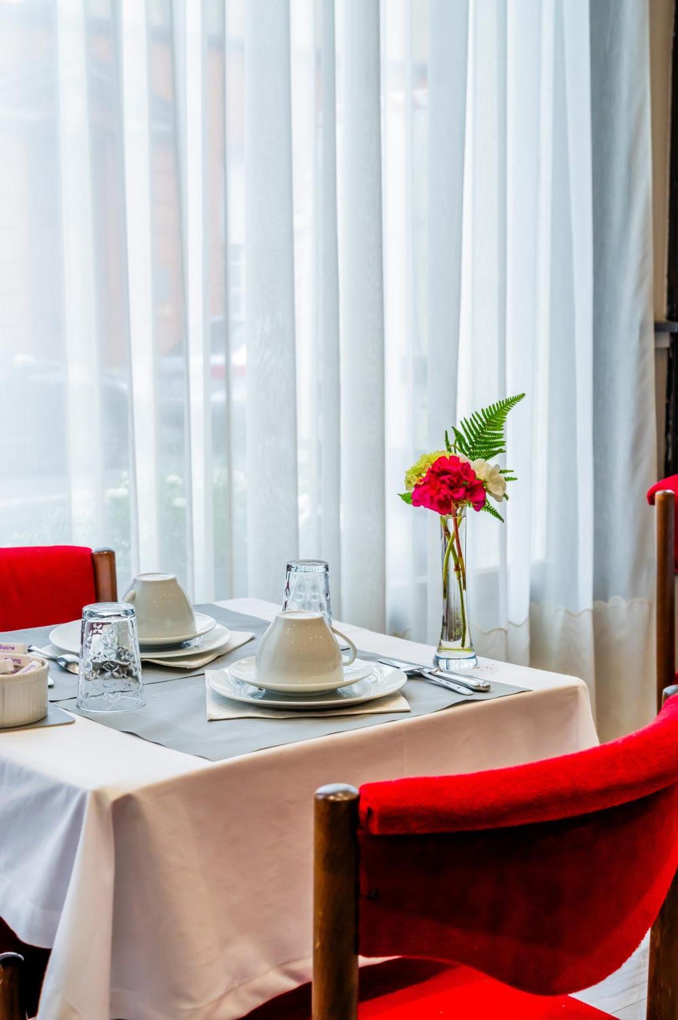 Hotel Joly Armentières Eksteriør bilde