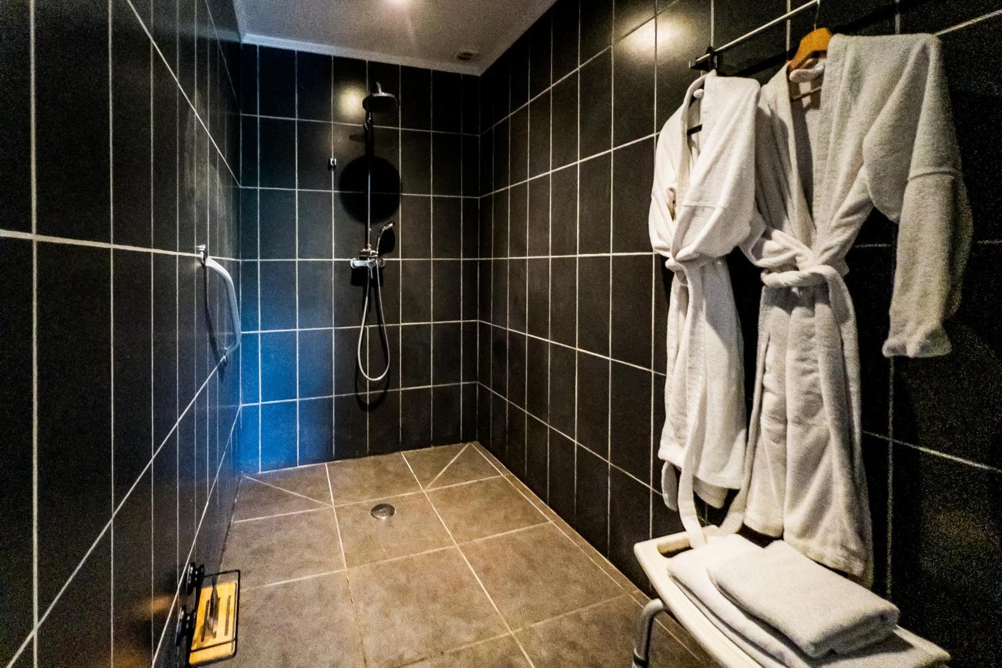 Hotel Joly Armentières Eksteriør bilde